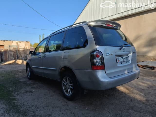 Mazda MPV II (LW) 2.3 MT