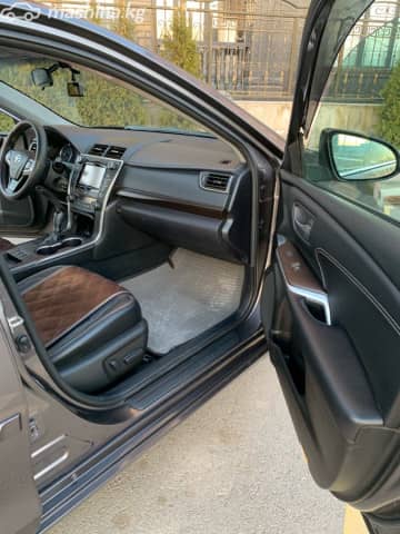 Toyota Camry VII (XV50) Рестайлинг 2.5 AT
