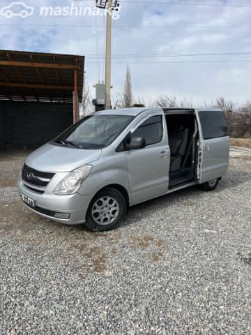 Hyundai Starex (H-1) II 2.5d MT