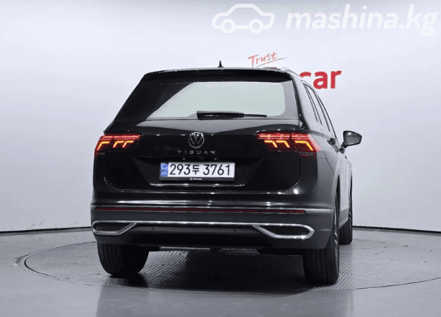 Volkswagen Tiguan II Рестайлинг 2.0d AMT