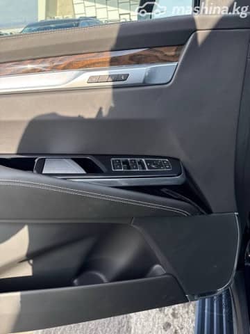 Cadillac Escalade V 6.2 AT 4WD