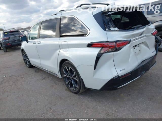 Toyota Sienna IV 2.5hyb AT