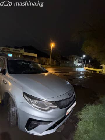 Kia K5 II 2.0 AT