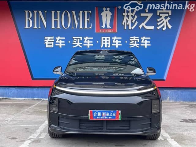 LiXiang L6 1.5hyb AT 4WD