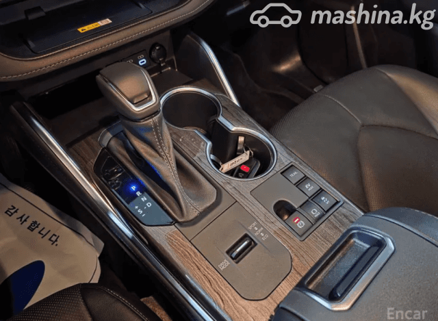 Toyota Highlander IV (U70) 2.5hyb AT 4WD