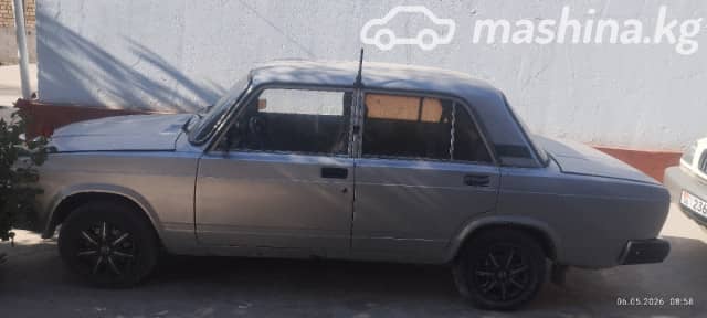 ВАЗ (Lada) 2107 21074-30 1.6 MT