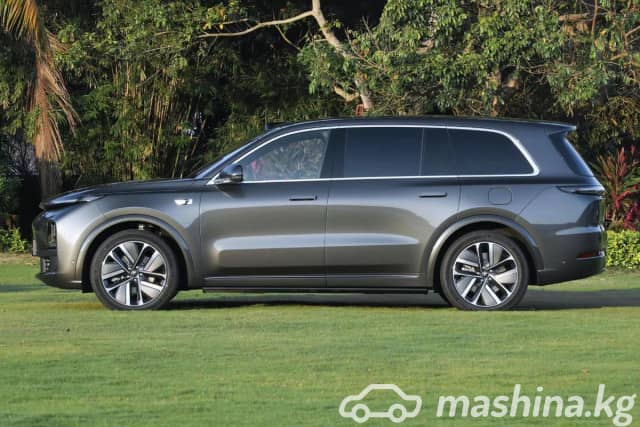 LiXiang L9 Рестайлинг 1.5hyb AT 4WD