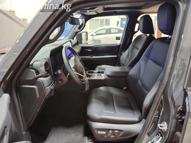 Toyota Land Cruiser Prado 250 Series 2.4 AT 4WD