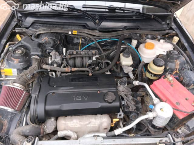 Daewoo Nexia I Рестайлинг 1.6 MT