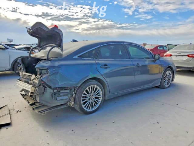 Toyota Avalon V 2.5hyb CVT