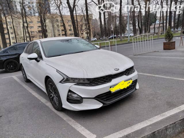 Kia K5 III LPi 2.0 AT