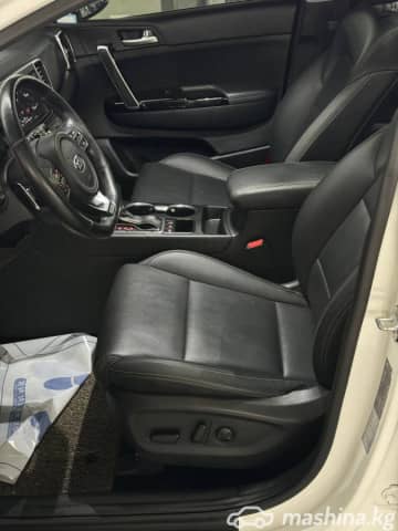 Kia Sportage IV Рестайлинг 2.0d AT 4WD