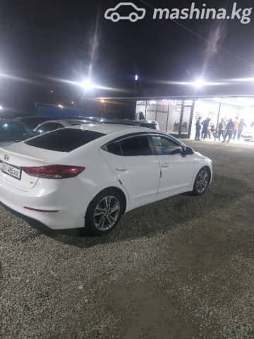 Hyundai Avante VI 1.6 AT