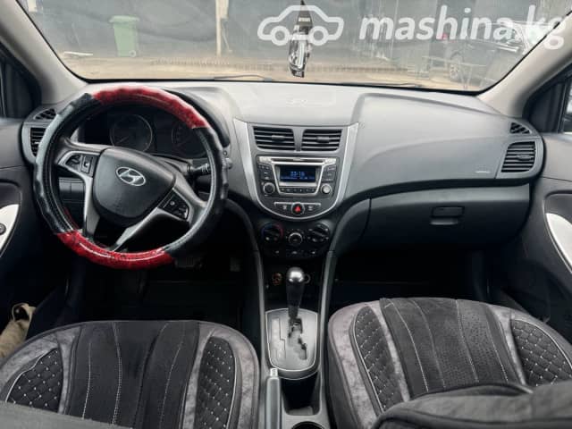 Hyundai Solaris I Рестайлинг 1.4 AT