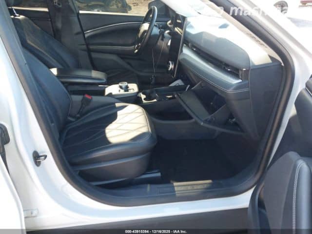 Ford Mustang Mach-E I 98 kWh Electro AT