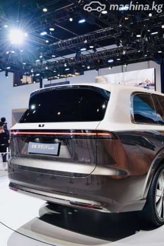 LiXiang L9 Рестайлинг 1.5hyb AT 4WD