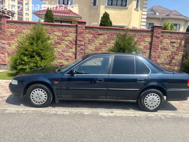 Honda Accord V 2.0 MT