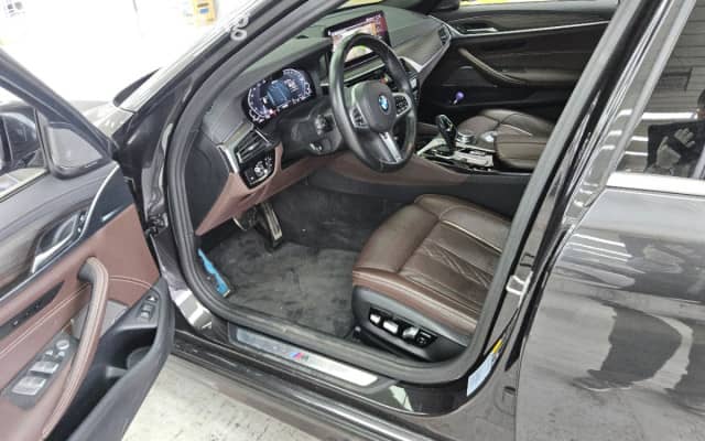 BMW 5 серии VII (G30/G31) Рестайлинг 530e 2.0hyb AT