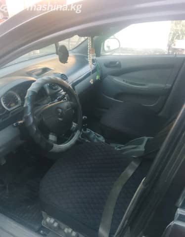 Chevrolet Lacetti 1.6 MT
