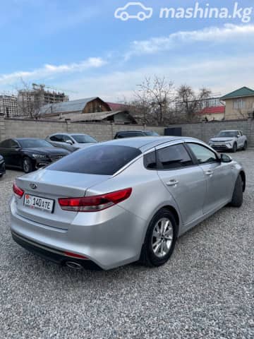 Kia K5 II 2.0 AT