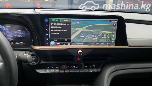 Toyota Crown XVI (S230) 2.5hyb CVT 4WD