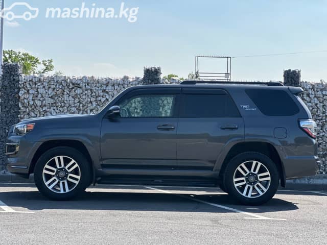 Toyota 4Runner V Рестайлинг 4.0 AT 4WD
