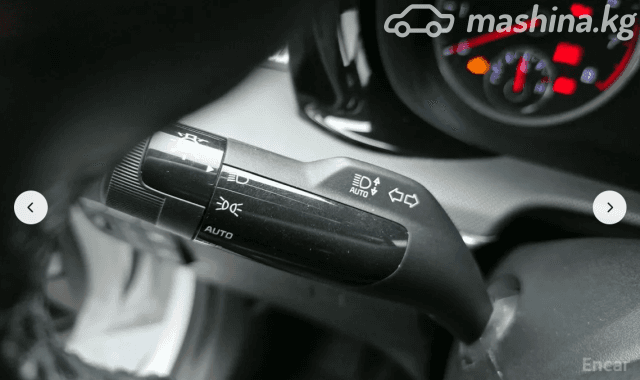 Kia K5 III LPi 2.0 AT