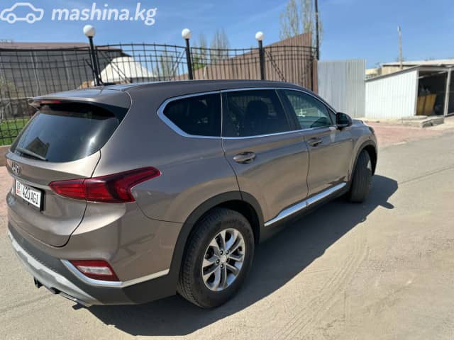 Hyundai Santa Fe IV 2.4 AT