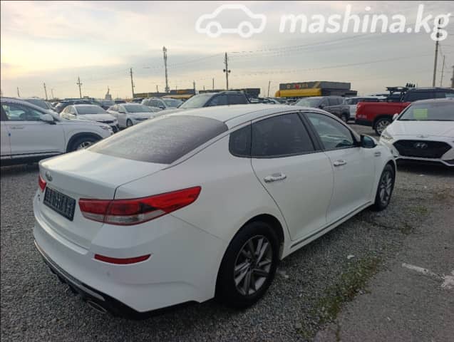 Kia K5 II 2.0 AT