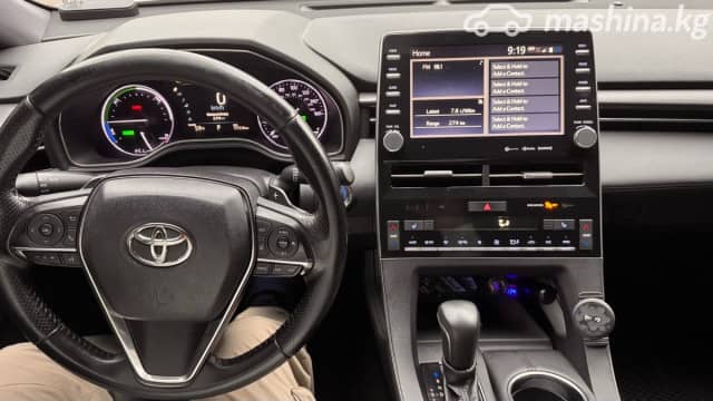 Toyota Avalon V 2.5hyb CVT
