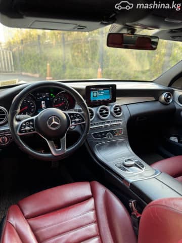Mercedes-Benz C-Класс IV (W205) Рестайлинг 300 2.0 AT 4WD