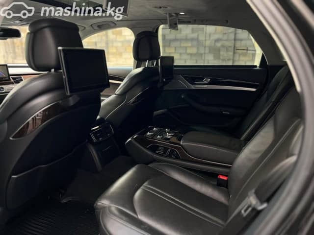 Audi A8 III (D4) Рестайлинг Long 3.0 AT 4WD