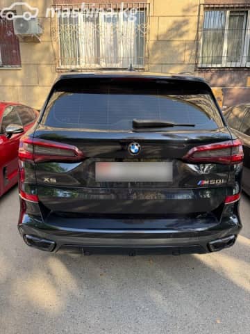 BMW X5 IV (G05/G18) M50i 4.4 AT 4WD