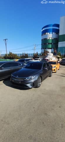 Kia K5 II 2.0 AT