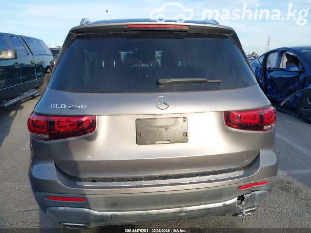 Mercedes-Benz GLB I (X247) 250 2.0 AMT 4WD