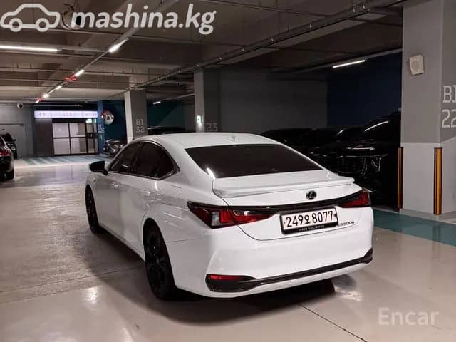 Lexus ES VII Рестайлинг 300h 2.5hyb CVT
