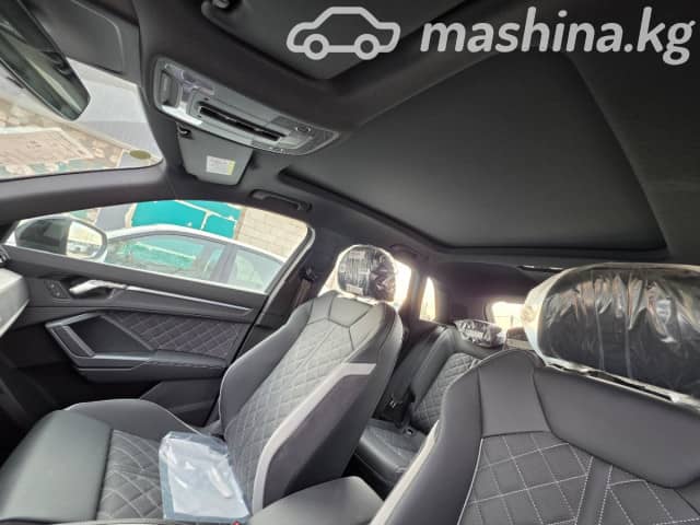 Audi Q3 II (F3) 45 TFSI 2.0 AT 4WD