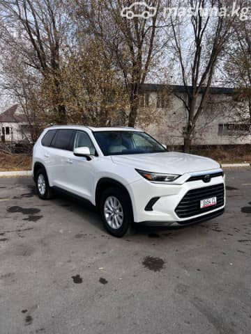 Toyota Grand Highlander 2.5hyb CVT 4WD
