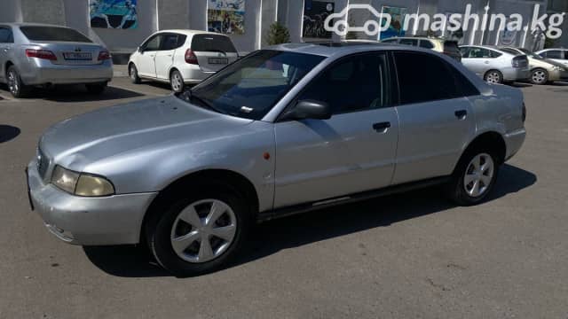 Audi A4 I (B5) 1.6 MT