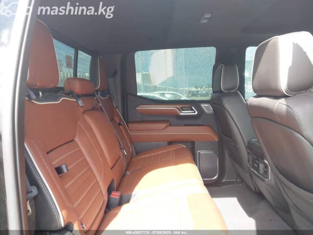 GMC Sierra IV Рестайлинг Crew Cab 6.2 AT 4WD