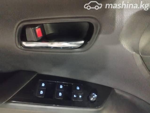 Toyota Prius IV (XW50) 1.8hyb AT