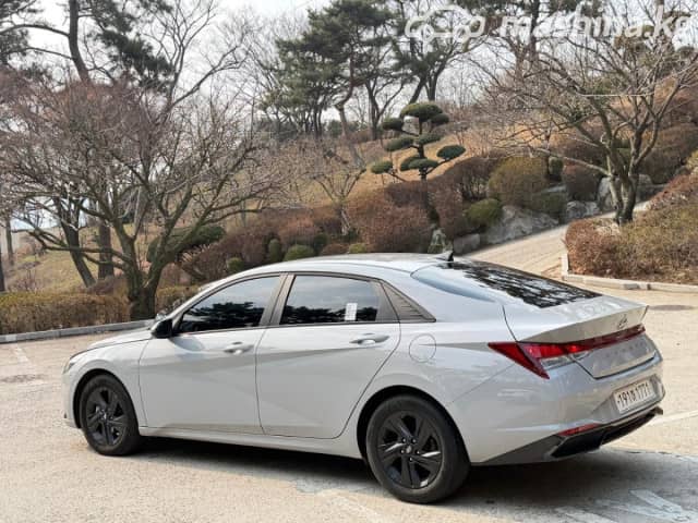 Hyundai Avante VII 1.6hyb AMT