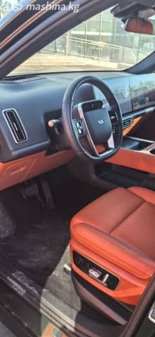 LiXiang L7 Рестайлинг 1.5hyb AT 4WD
