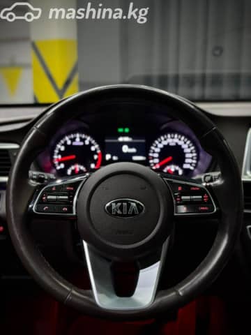 Kia K5 II 2.0 AT