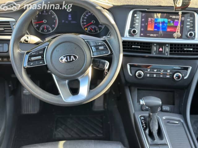Kia K5 II 2.0 AT