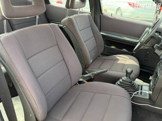 Audi 100 III (C3) 2.2 MT