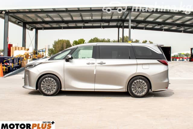 Lexus LM II 350h 2.5hyb CVT 4WD
