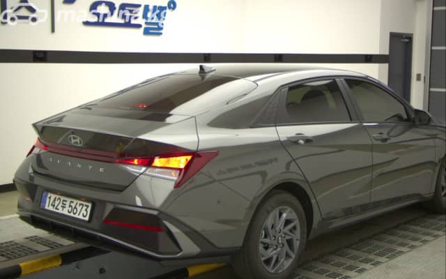 Hyundai Avante VII Рестайлинг 1.6 CVT