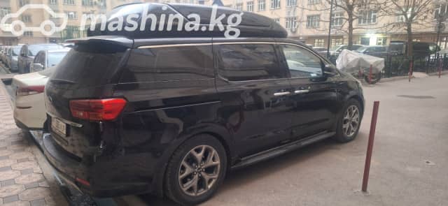 Kia Carnival III 2.2d AT