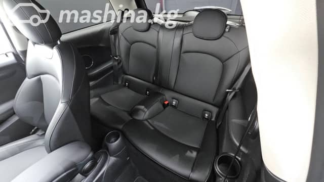 MINI Hatch III (F55/F56) Рестайлинг One 1.5 AMT